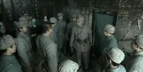 《亮剑》里面7000人的独立团为什么是八个营答案终于有人说出!