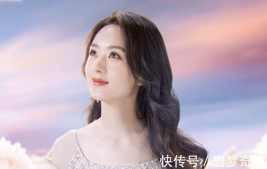 赵丽颖《中餐厅》宣传花絮,离开了瘦身特效,这身材我没看错吧?