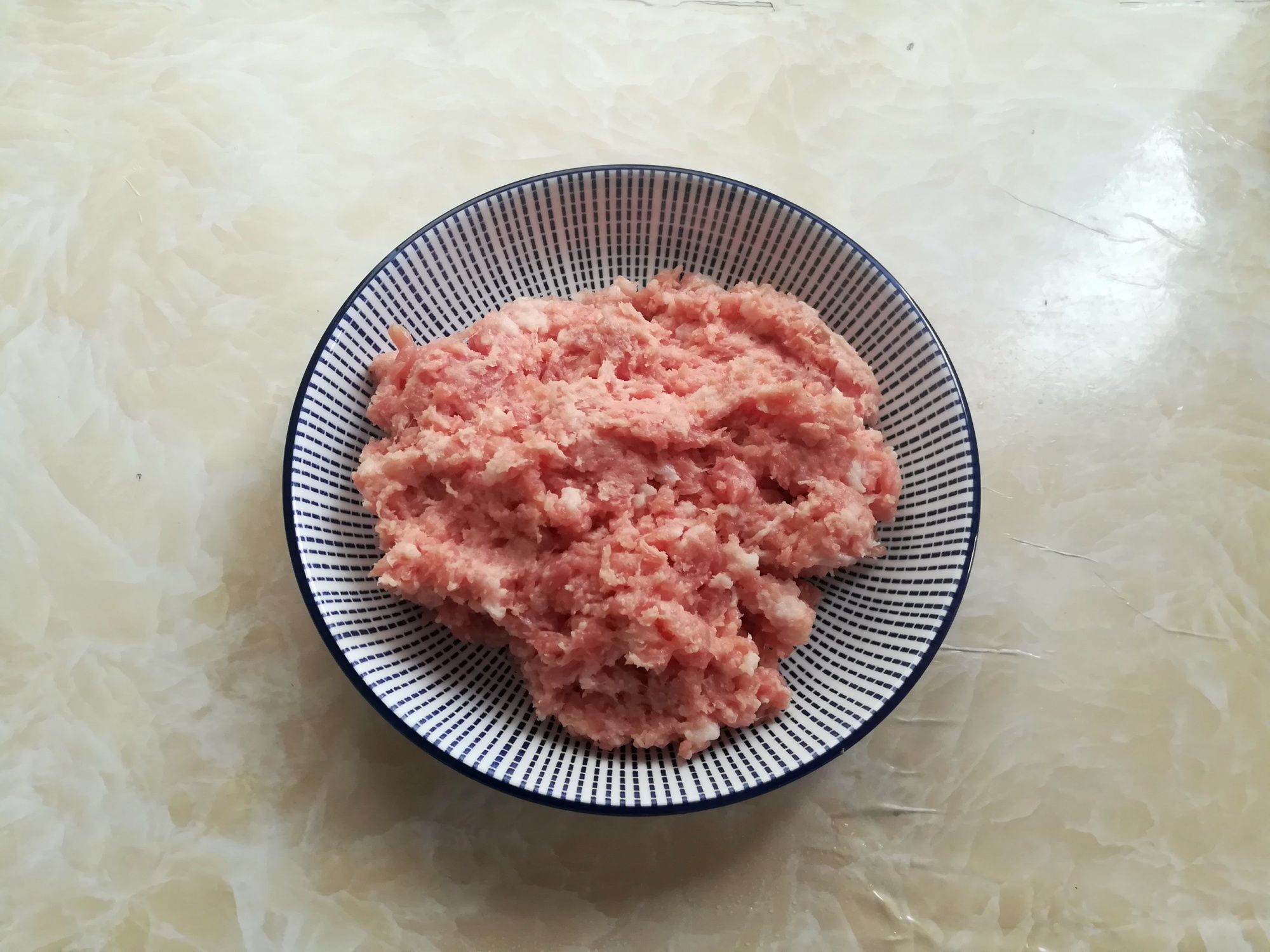 白菜和它是绝配，蒸10分钟出锅，营养好吃不上火，比大鱼大肉强