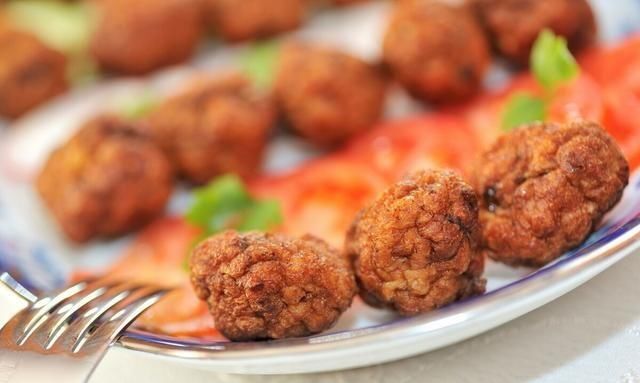  记得|大雪来临，寒冬补身，记得吃这4种传统食物过节！