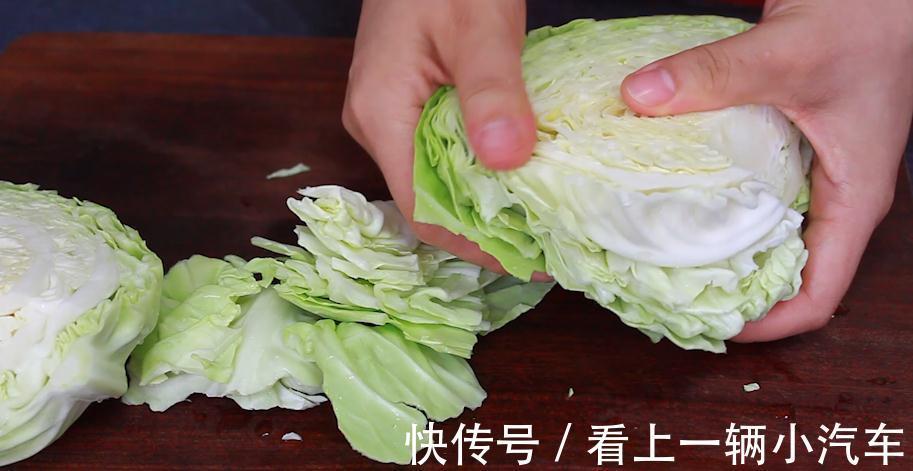 炒粉条时，最忌直接下锅炒，教你一招，不粘锅还不坨，筋道好吃