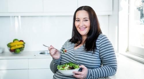 胎儿|怀孕后多久开始显怀,不显怀是否是胎儿发育不良?孕妈要搞清