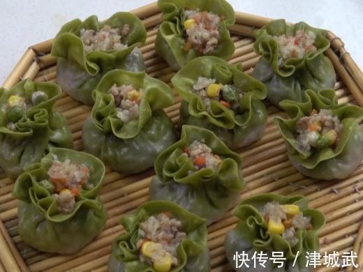 想吃烧麦不用买,自己在家做,皮薄馅大,比店里的更好吃