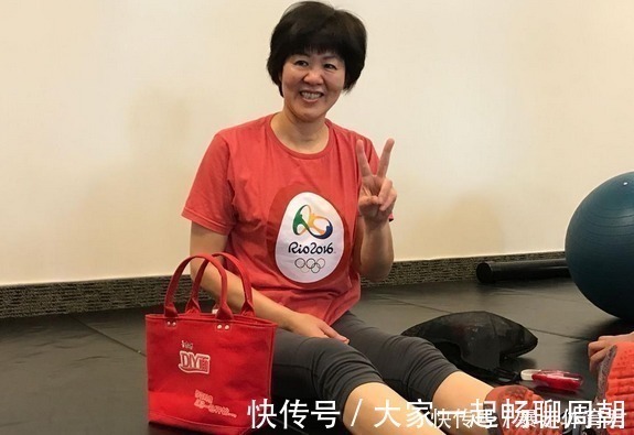 女嘉宾|外国女嘉宾一出场,男嘉宾全“疯了”,有人更是直接爆灯!