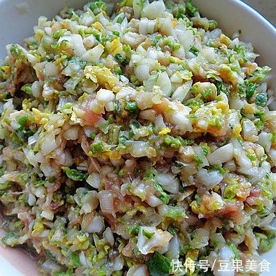 饺子|菊花菜肉饺子
