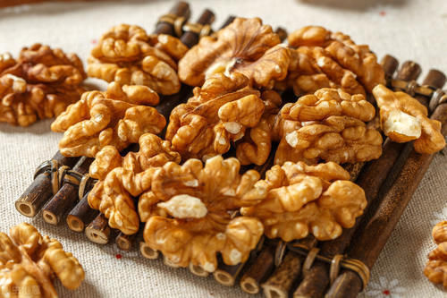 小升初|12岁男孩查出大脑停止发育,脑科医生怒斥:孩子有这2种行为,马上改