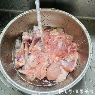 月经不调|这道咖喱土豆鸡腿比米其林大厨做的还好吃