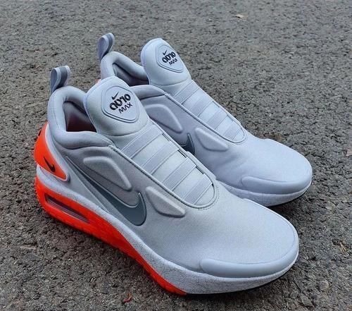 低帮版NikeMAG 简直就是低帮版NikeMAG全新自动系带还有新配色