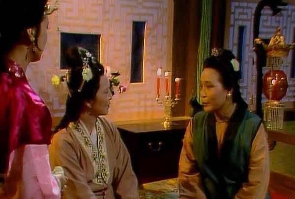 极通|大观园结诗社,众人为什么不请“文墨极通”的妙玉参加