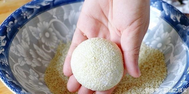 诀窍|糯米饼好吃有诀窍,学会这个做法,外酥里糯不粘牙,新手也能成功