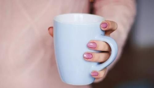 喝水|早晨空腹喝水很养生专家提醒3点不注意,喝了也是白喝