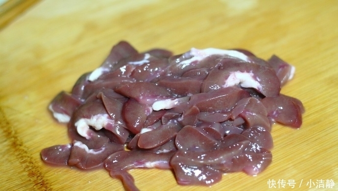 五分钟做一道快手菜,男人拿它当下酒菜,女人和孩子拿它当下饭菜