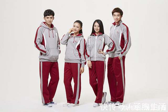 汉服&中国校服千篇一律,汉服落落大方,用汉服取代校服行得通吗?