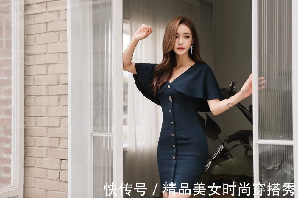 高跟鞋|轻熟风的搭配,简约又清新也很自然,给人很治愈很舒适的视觉感受