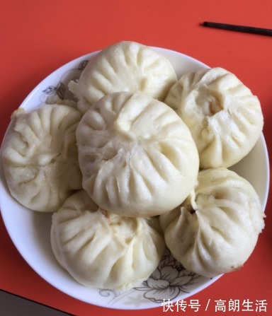 包子|最适合夏季吃的4种包子，多做一些放冰箱囤起来，随时吃随时取