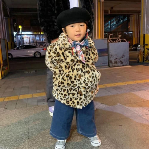 姜Gary27个月大的儿子姜好,已在走向“天才儿童”路上