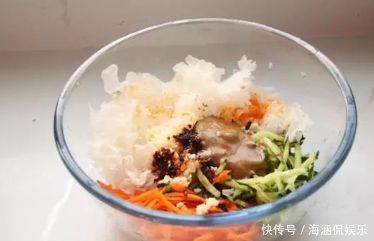 芝麻酱|天气是越来越热了,5分钟拌好,清爽开胃,全家抢着吃