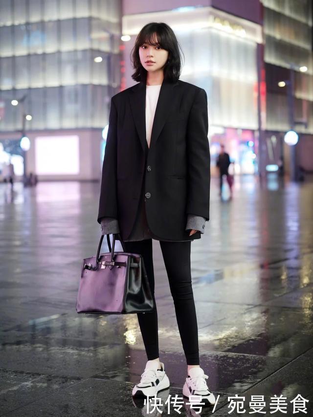 看了这么多大衣街拍，还是国内潮人最会穿，优雅耐看又时尚减龄