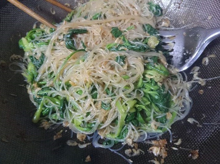 小葱|它是天然“黄体酮”，美容养颜，延缓衰老，女人过了30要常吃！