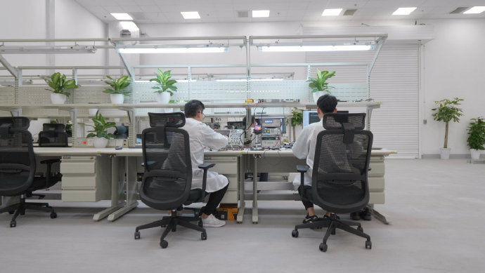 研发中心|特斯拉超级工厂数据中心建设成,将为中国数据运营服务