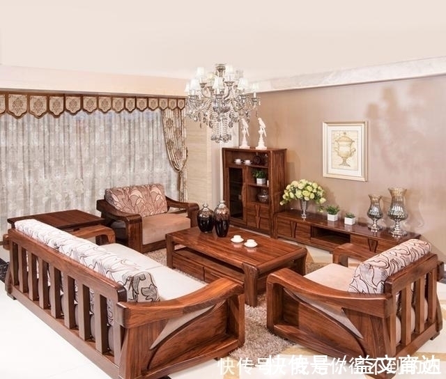棉麻|传统的沙发已经淘汰，当下流行实木中式沙发，环保又舒适