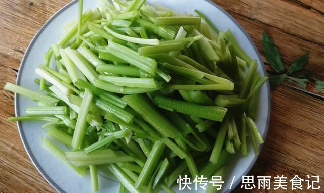 肉丝|“天然黄体酮”被发现,女人隔天吃一次,减缓衰老,40岁显年轻