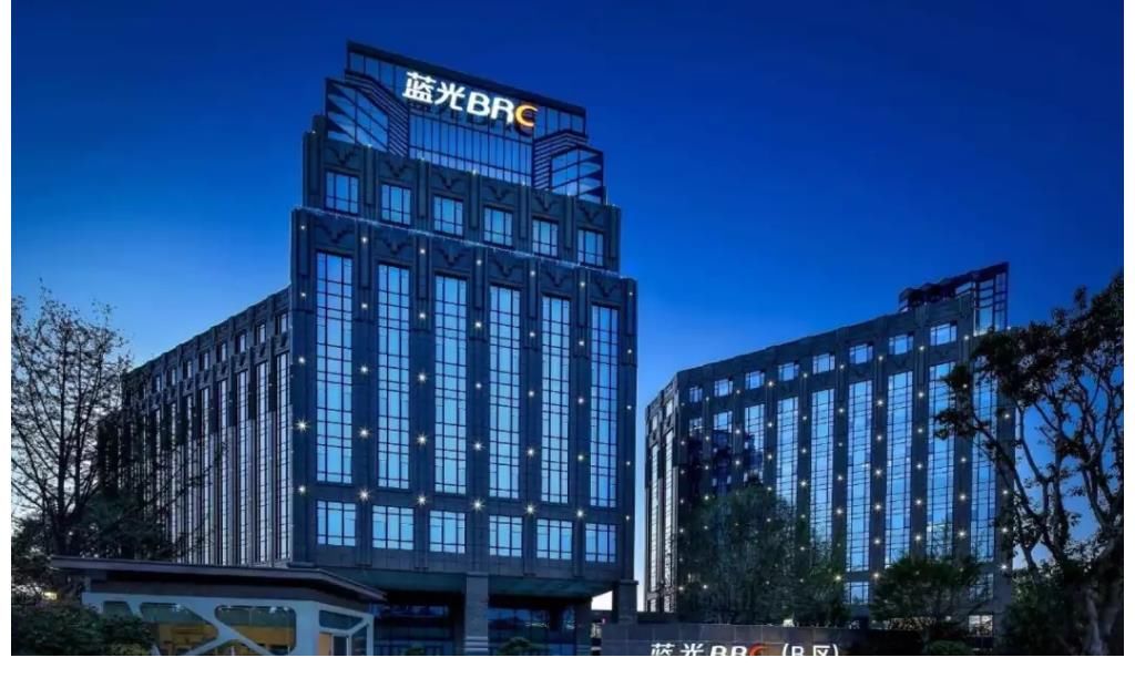 暴雷|三年前，万科说：活下去。