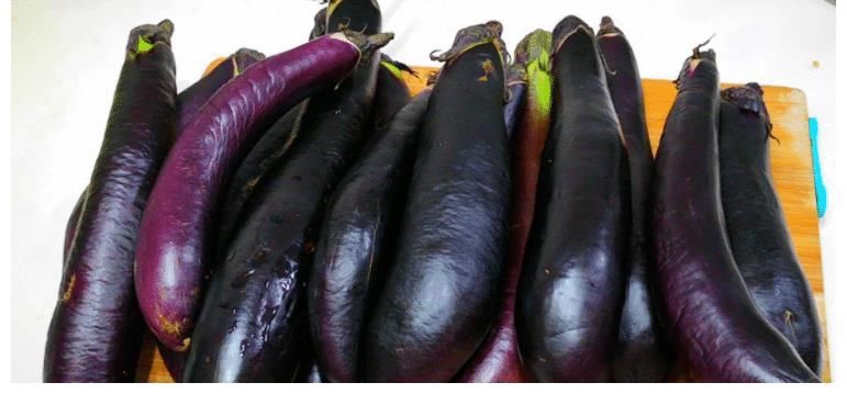 保鲜盒|5斤茄子，不炒不炸，换个“新吃法”，又香又入味，全家人都狂赞