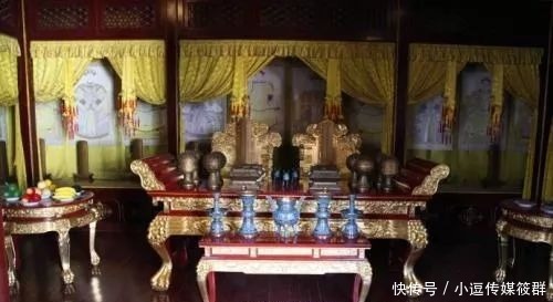 奉先殿之中|清朝各皇帝的牌位还在故宫吗?