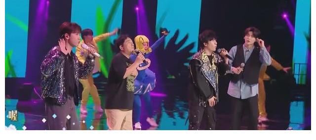 大張偉勇敢玩創(chuàng)新，薛之謙“筍絲”發(fā)言：不要折騰呂方老師