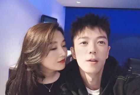 5,董至成和罗若云