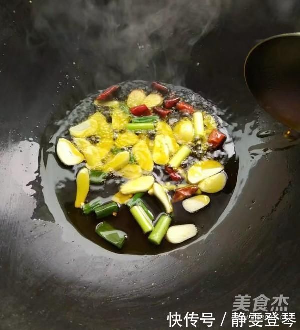 便秘最怕这个菜,3元一斤,2块钱能炒一大盘,常