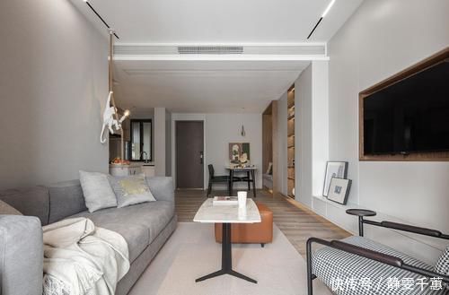 基调|越高级的设计，往往与华丽无关，她72㎡新家，骨子里透着温馨！