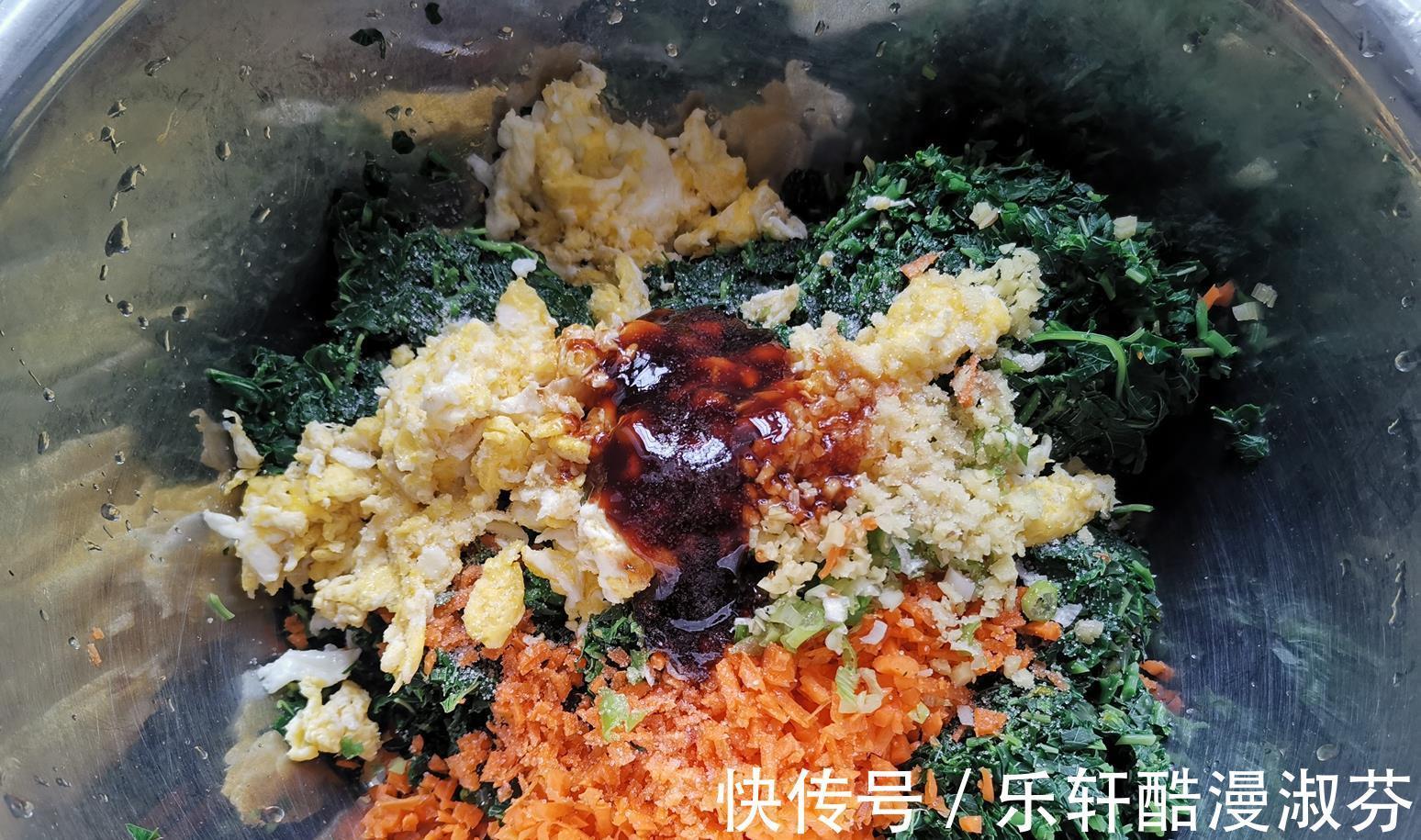 馅料|老妈包这饺子,皮薄馅大营养好,比肉饺子都好吃,清香爽口真解馋