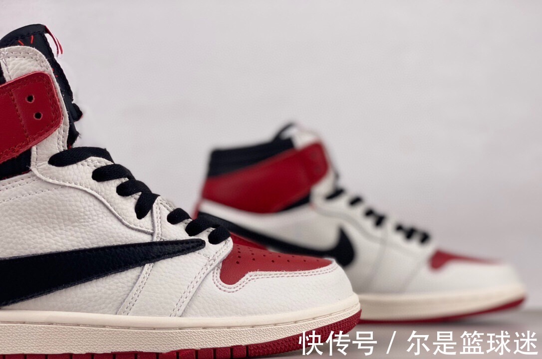 travis TS藤原浩联名闪电倒钩 红白!