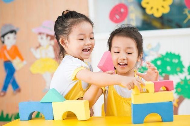 发圈|“能不能别带蛋糕去幼儿园过生日”宝妈发圈吐槽,引其他家长共鸣