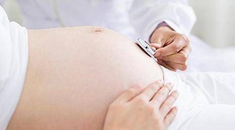 25周胎动在小腹正常吗