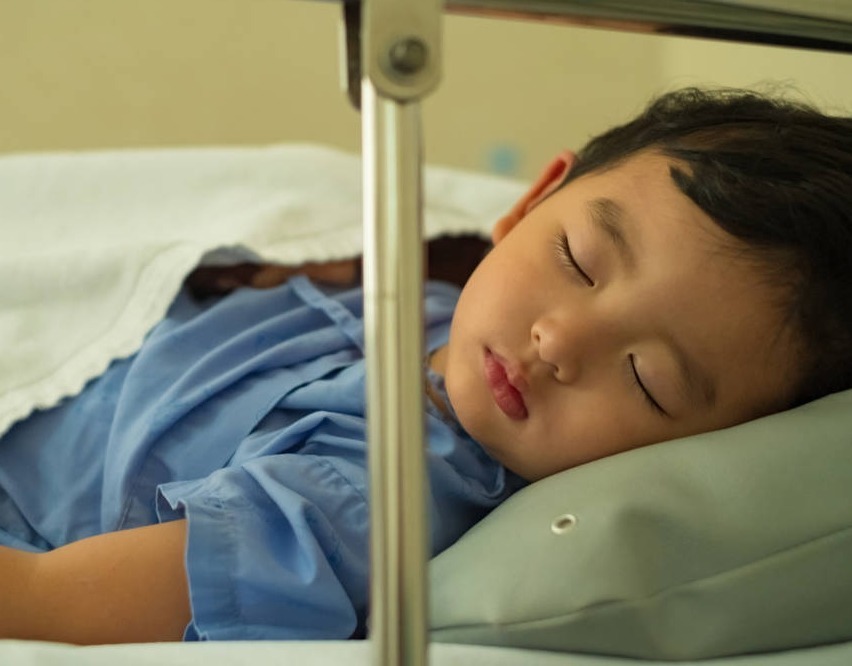 儿科医生|儿科医生直言3种早饭伤脾肺,家长还在喂给孩子吃,难怪总咳嗽