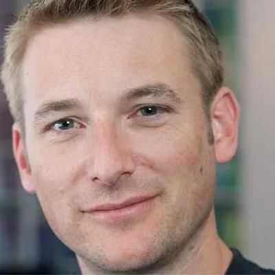 老爸Tom|设计师老爸将孩子的画P图再现,鼓励孩子继续发挥创造力