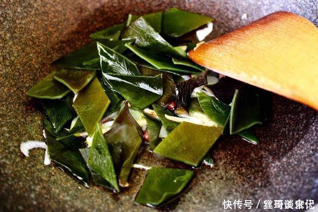 梭子蟹|这菜含大量“黄体酮”,隔三差五吃一次,滑嫩肌肤,女人要常吃