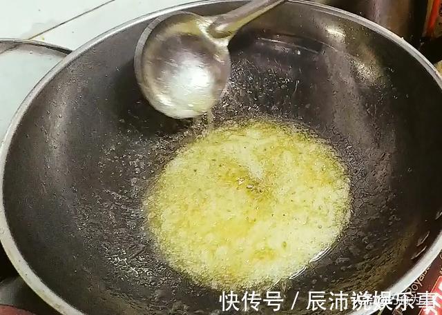 红亮|大厨炒糖色红亮不苦,原来关键在这3步,难怪之前做的发苦