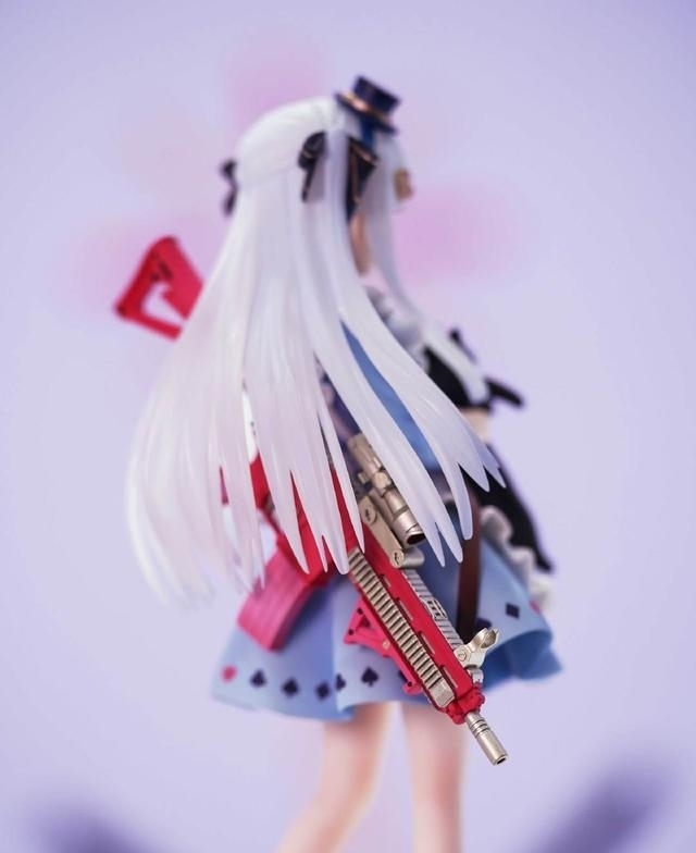 手辦|漫展會場宅男冷落COSER關注手辦，當事人發文：小心二次元