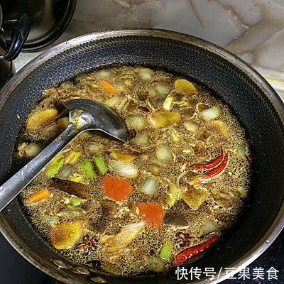 花生米|吃了这碗爽口小咸菜，一口下肚感觉超暖