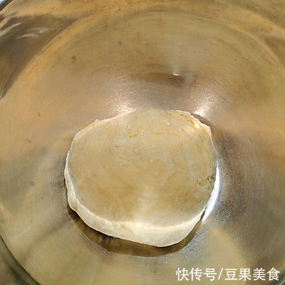 在(地域),有种美味叫牛奶土司