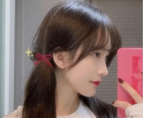 秃头 这3种发型女生自认为很好看,实际上发际线上移,变成秃头小宝贝