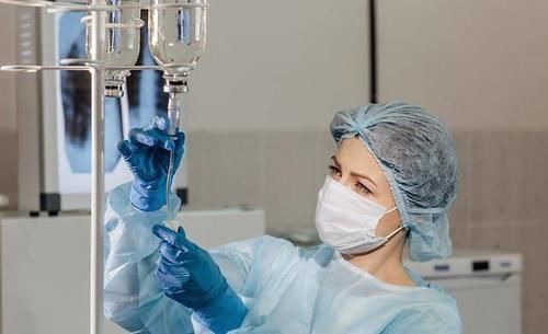 癌症|对付癌症就该化疗?不是每个人都适合,这4类人不建议