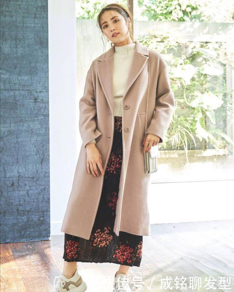  学会|冬天穿裙子也很美，选对款式学会冬装搭配，保暖时尚又显贵气