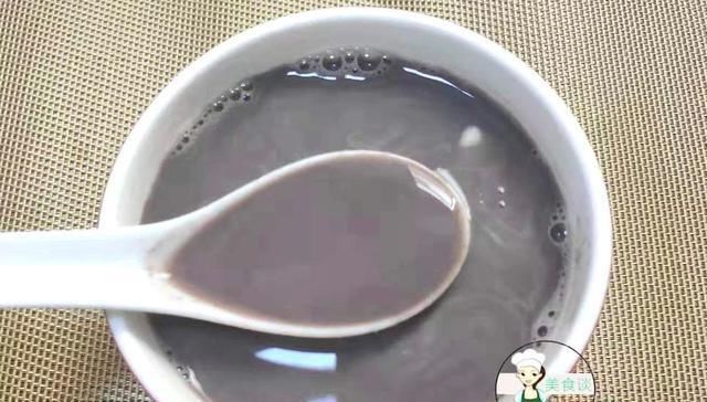 气色|白头发最怕这黑色食材，一碗成本几块钱，常喝气色好，白发变少了