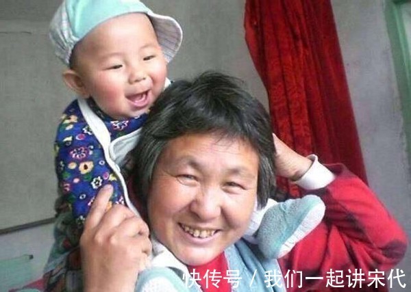 幼儿园|6岁女儿送去奶奶家,两个月后再见女儿时,宝妈心疼宝爸笑弯了腰