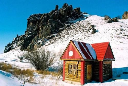 内蒙古隐藏的边境天路，赏世界级冰雪奇景，资深驴友才去过